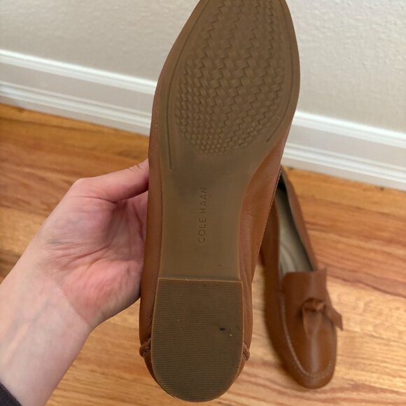 Cole Haan Caddie Bow Loafer | Size 8.5 - Picture 4 of 4